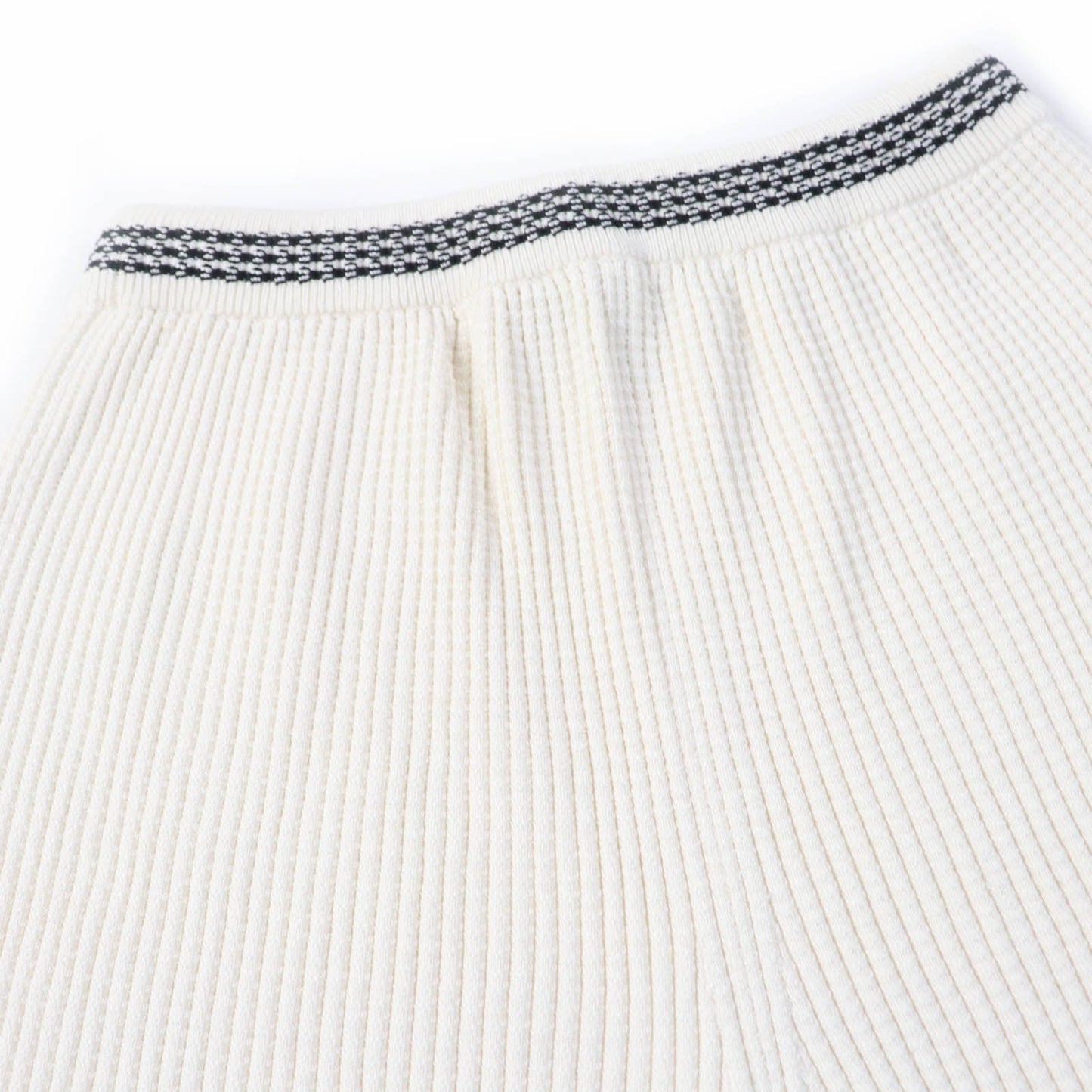 CHANEL Shorts P72042K10338 silk Ivory 36