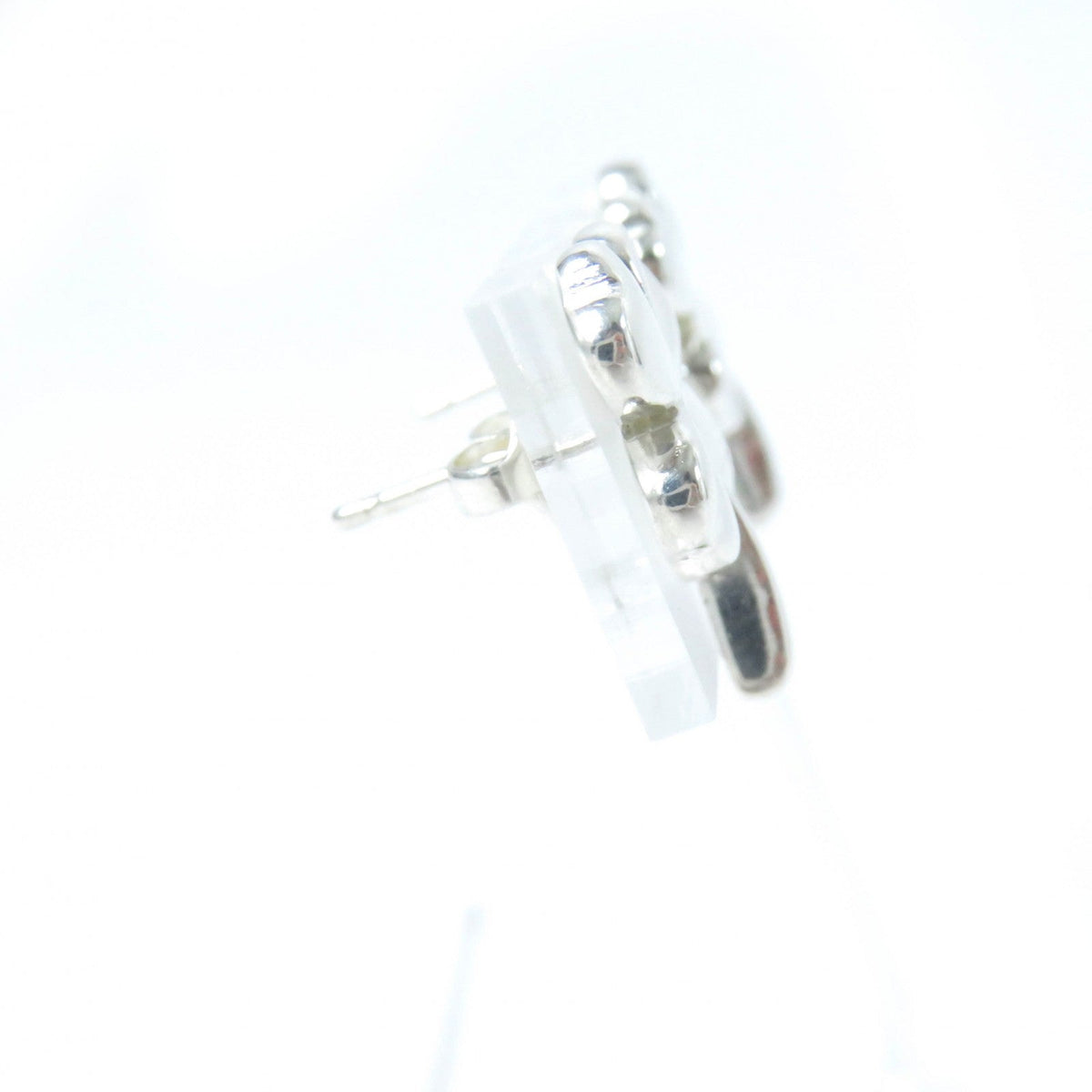 Chanel Clover logo Pierce
