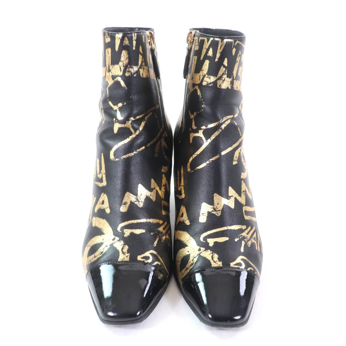 Chanel G35073 Leather Boots