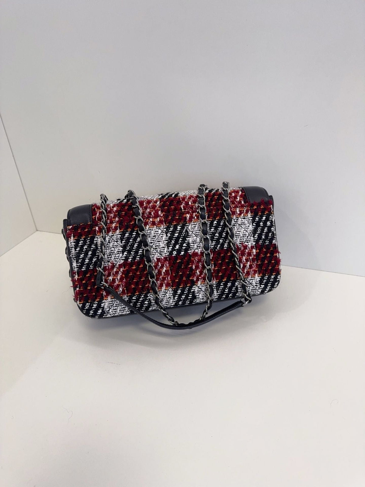 Vintage Chanel woolen Bag ** cm