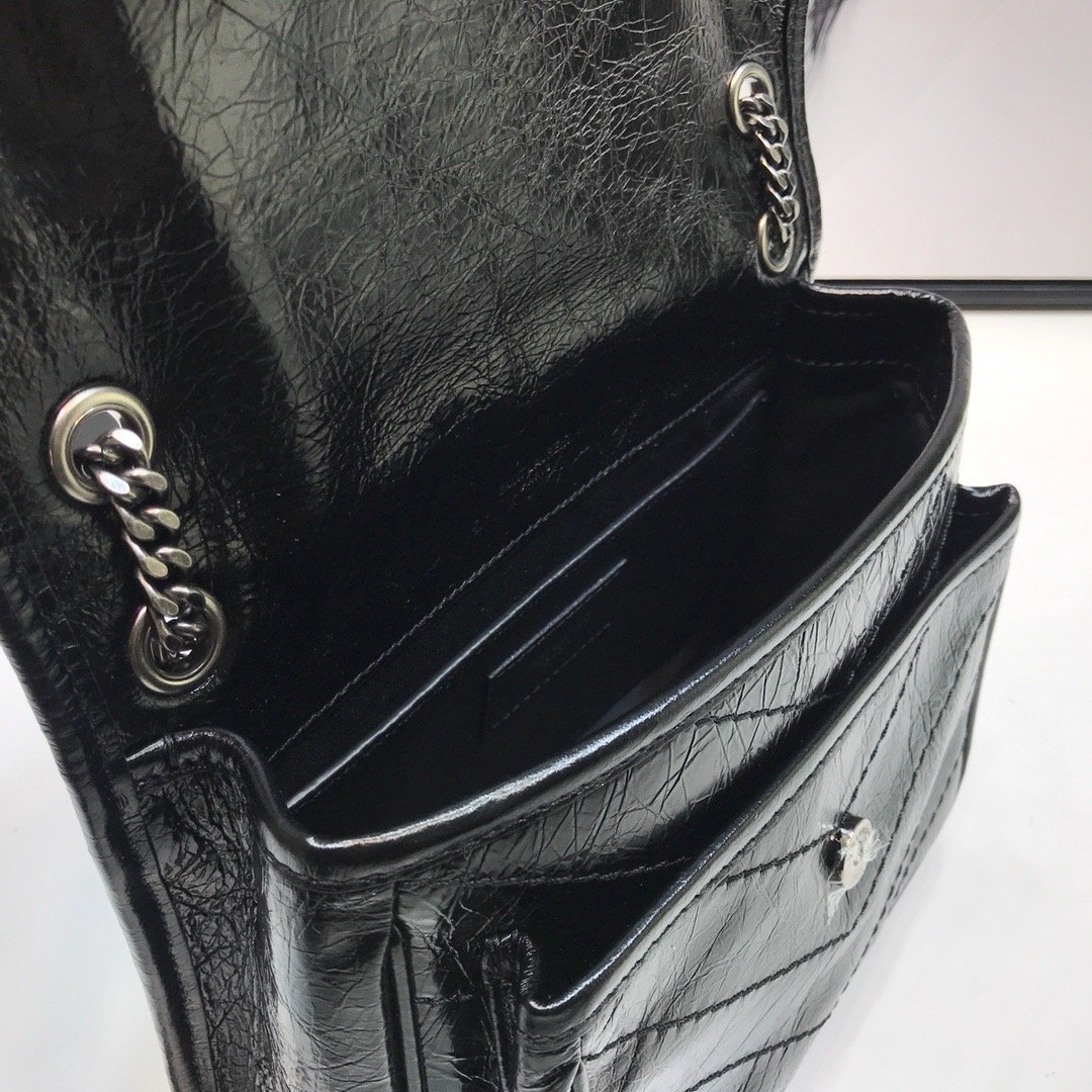 Yves Saint Laurent Niki Baby Chain Bag In Crinkled Vintage Black