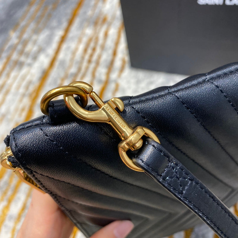 Yves Saint Laurent - Bags 077