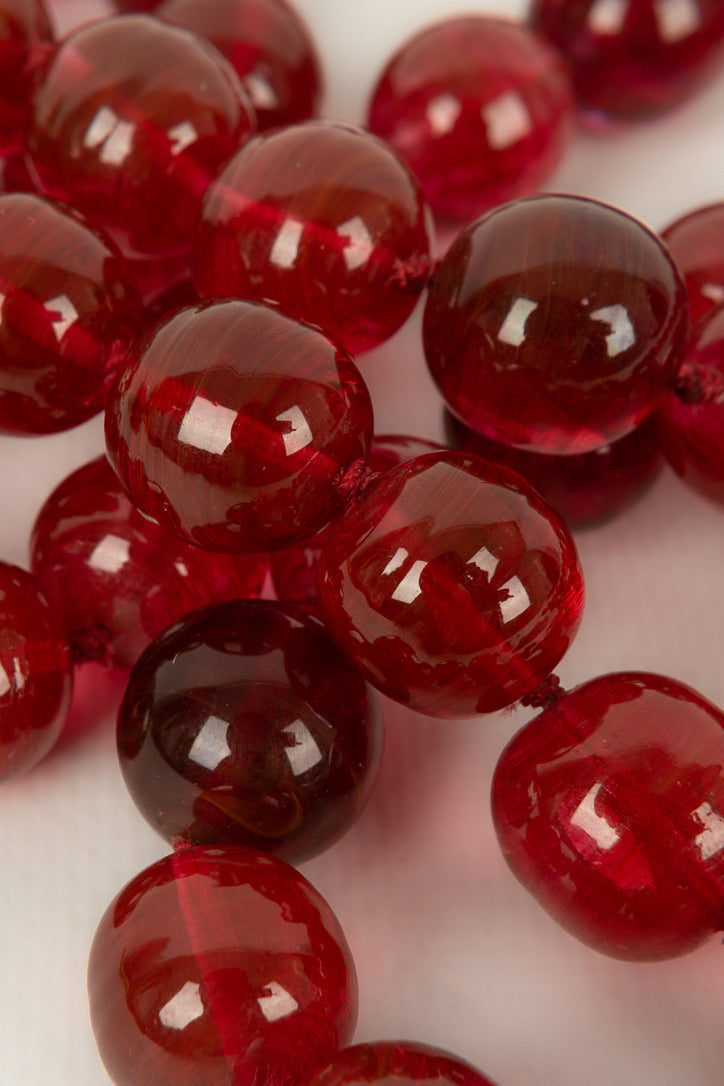 Collier de perles rouges Chanel
