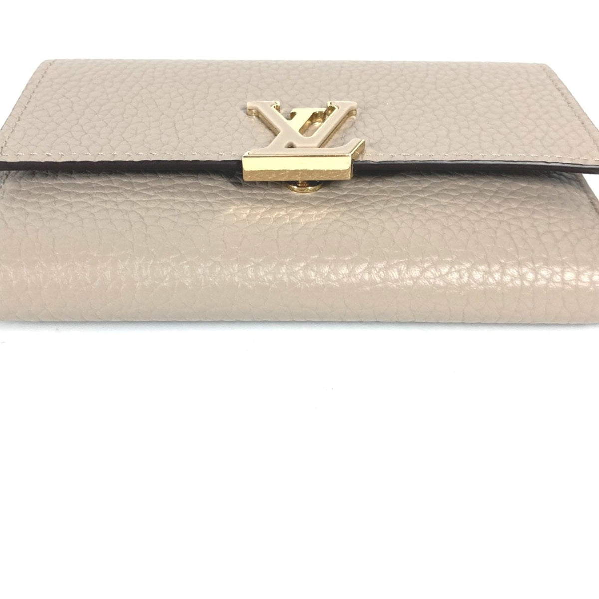 Louis Vuitton Leather Wallet (Tri-Fold)