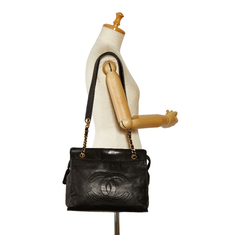 Chanel CC Leather Chain Tote Bag Leather Tote Bag in Good condition