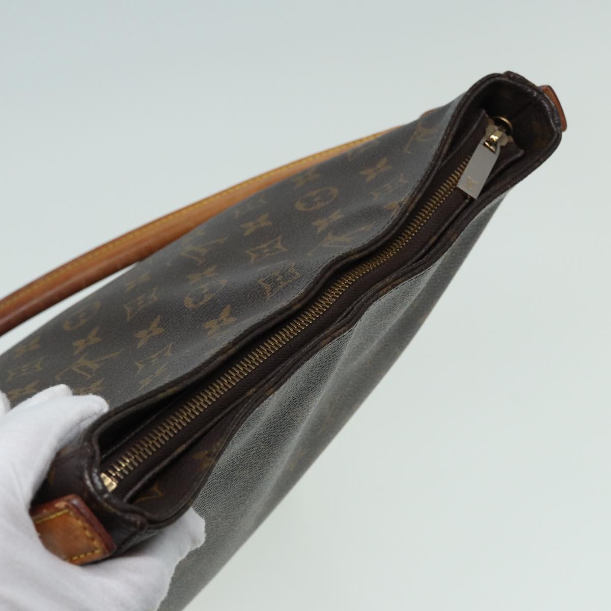 LOUIS VUITTON Looping Shoulder Bag