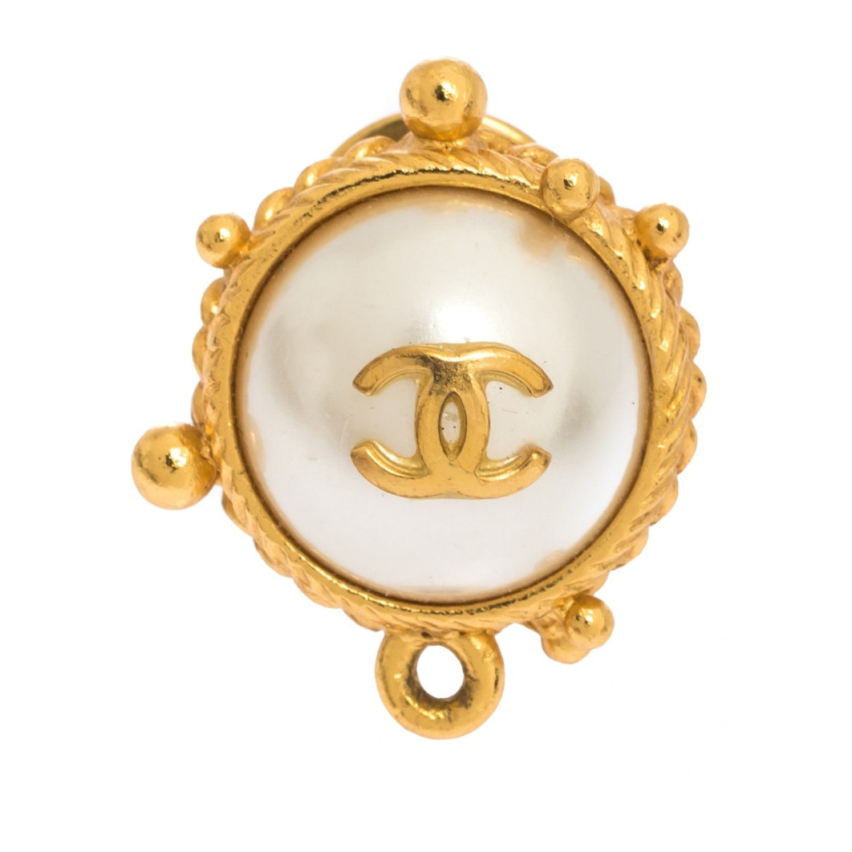 Chanel pins & brooches