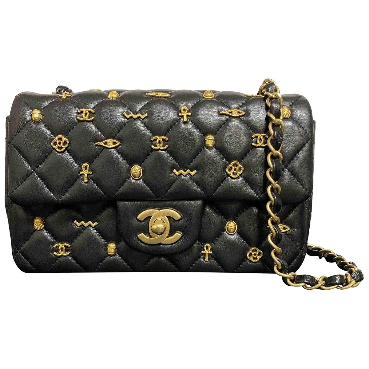 Chanel timeless/classique black leather handbag