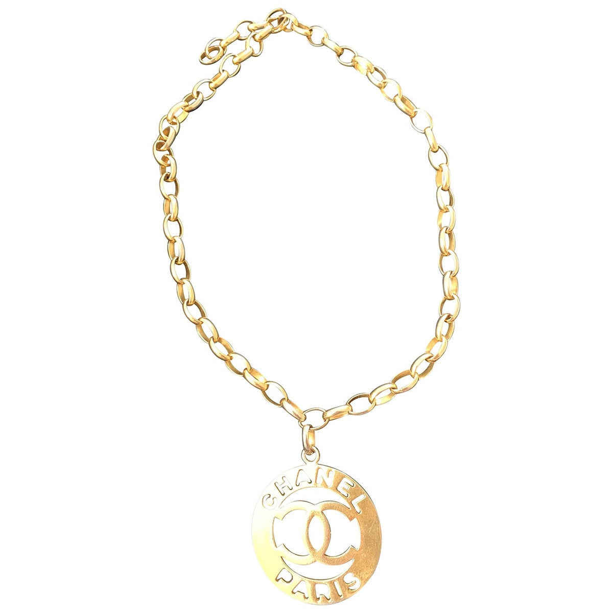 Chanel cc gold gold plated necklaces