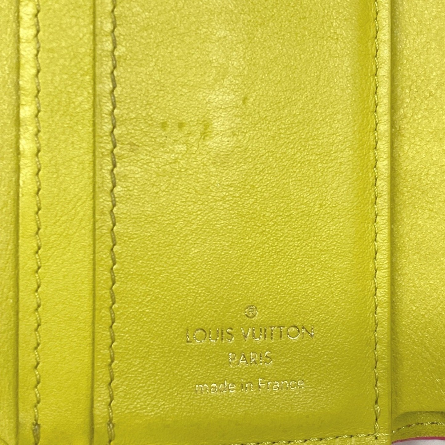 LOUIS VUITTON Capucines Wallet
