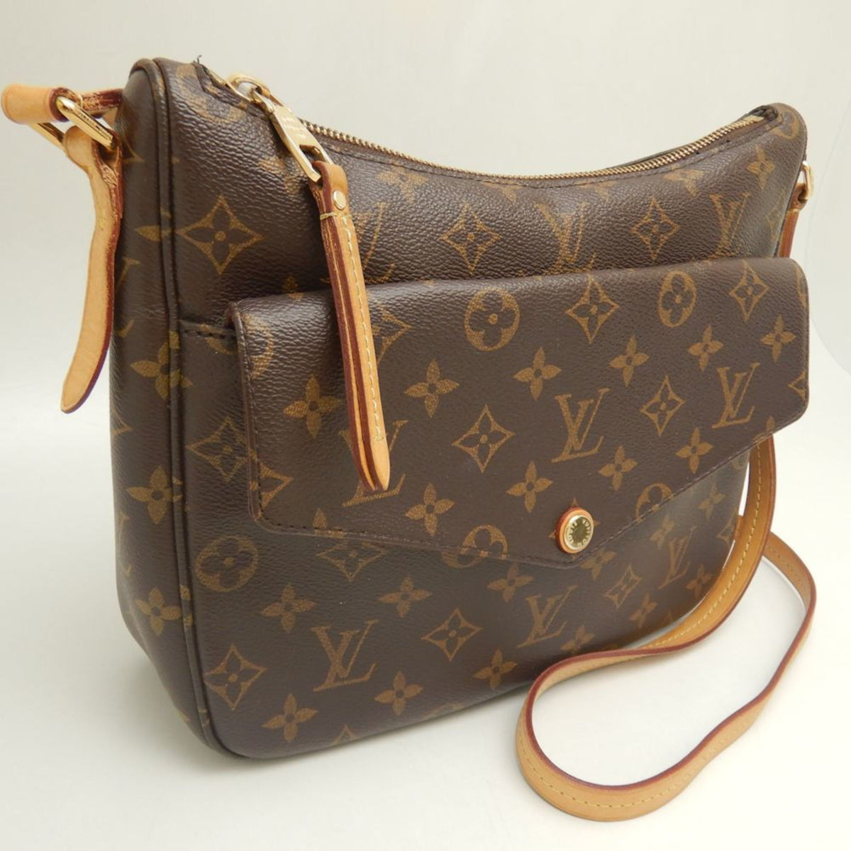 LOUIS VUITTON Mabillon Shoulder Bag