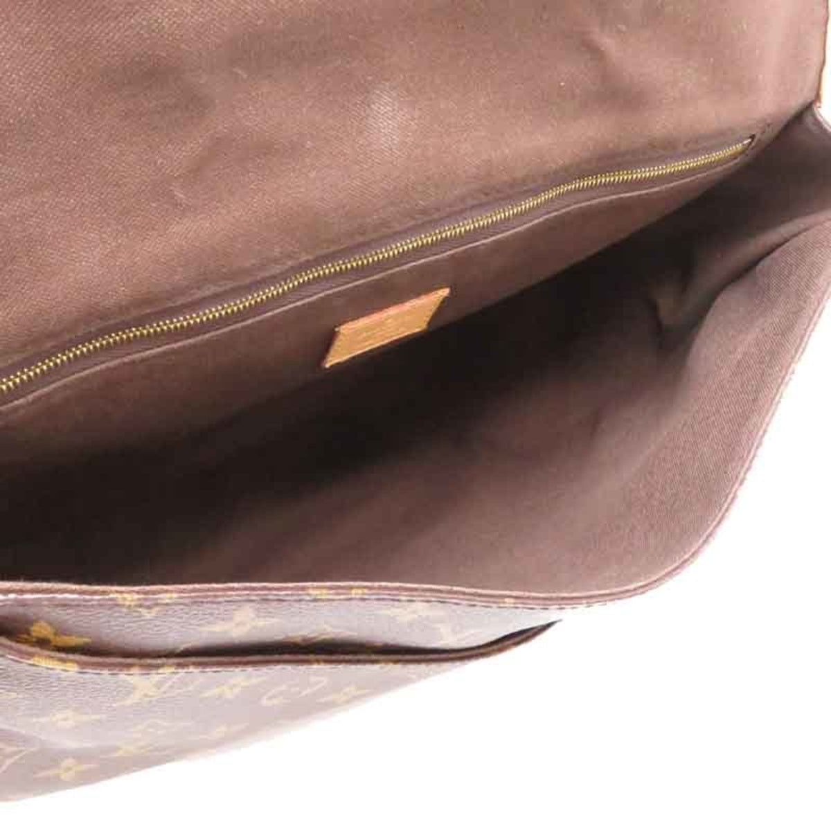 LOUIS VUITTON Menilmontant Shoulder Bag