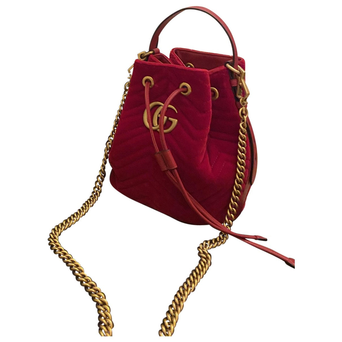 Gucci marmont red velvet handbag