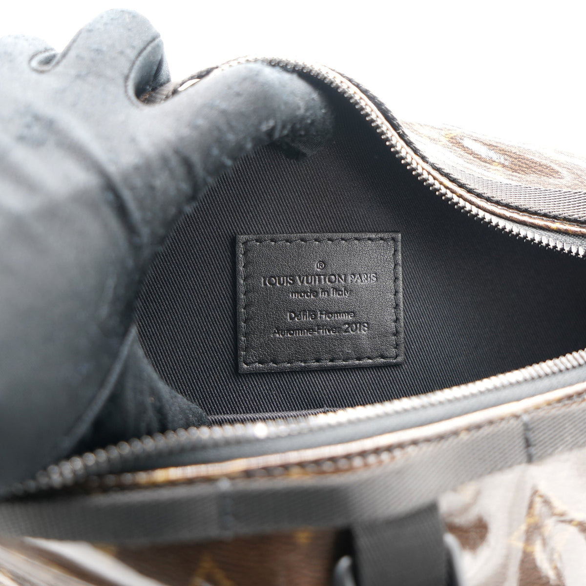 Louis-vuitton Men’s Fall Winter 2018 Collection Monogram Messenger Bag