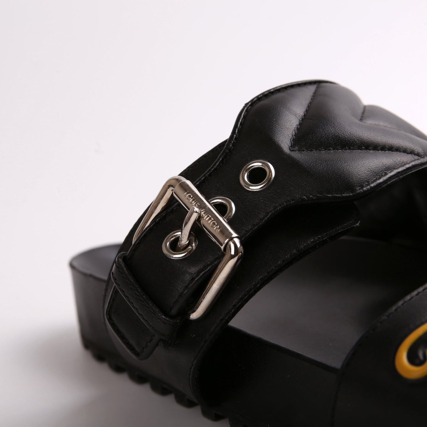 New Wave Bom Dia Mules Size 40