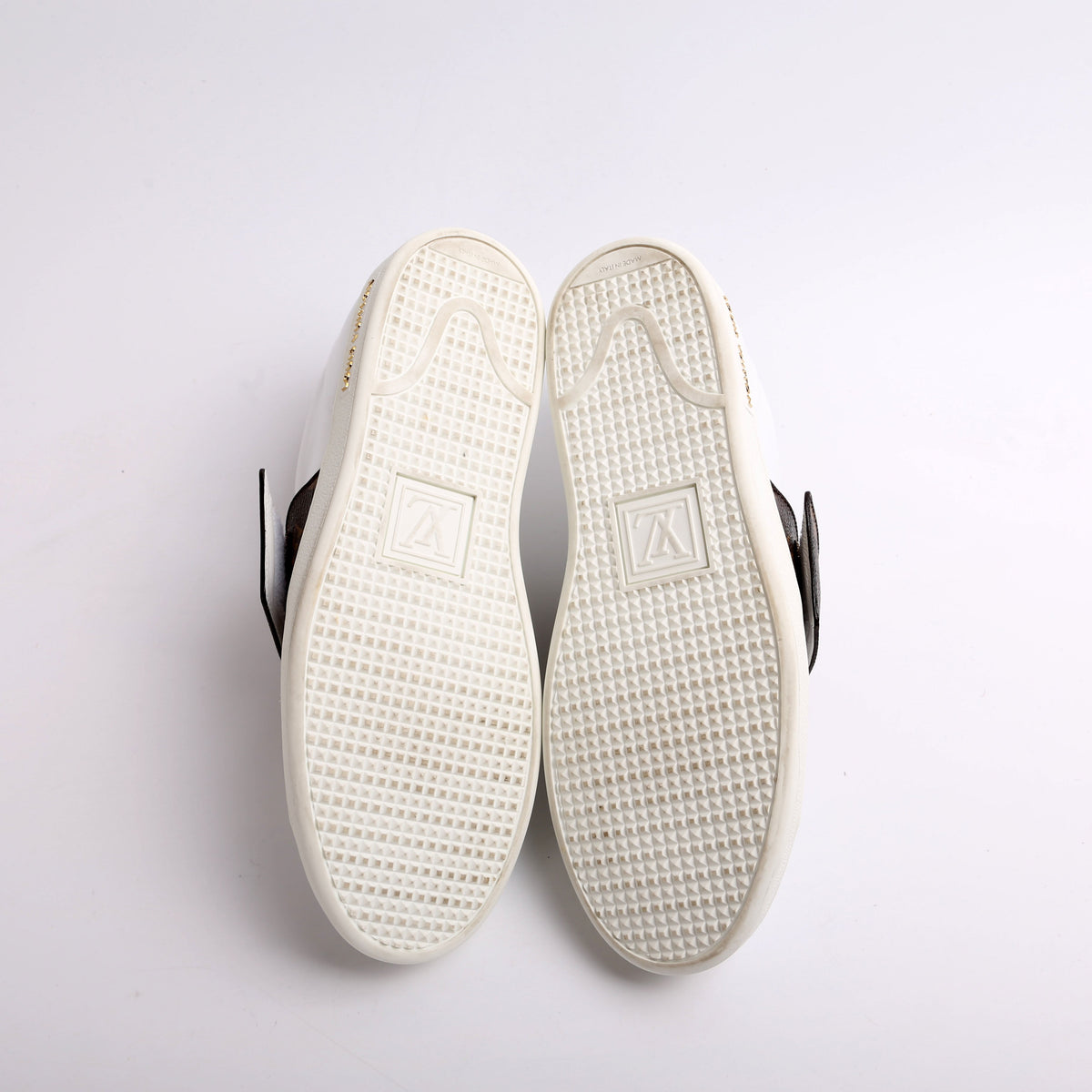 Monogram Frontrow Sneakers Size 40