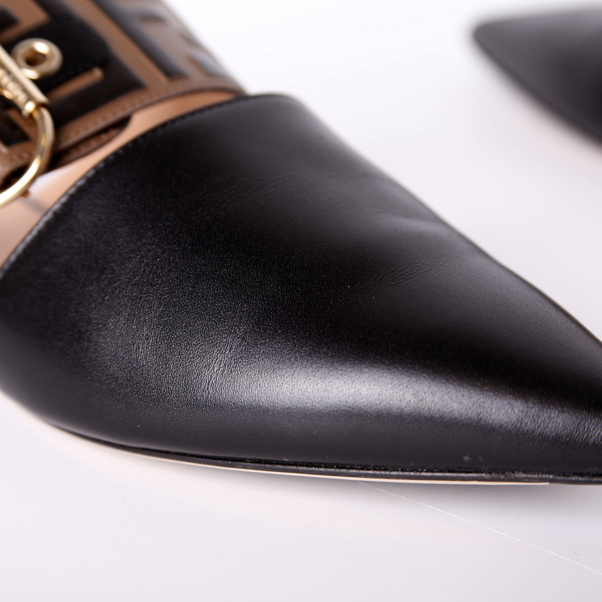 FF Pointed Toe Mules Size 39.5