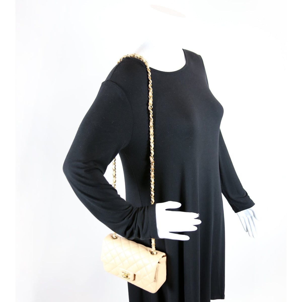 Classic Flap Mini Rectangle Lambskin 27M Nude