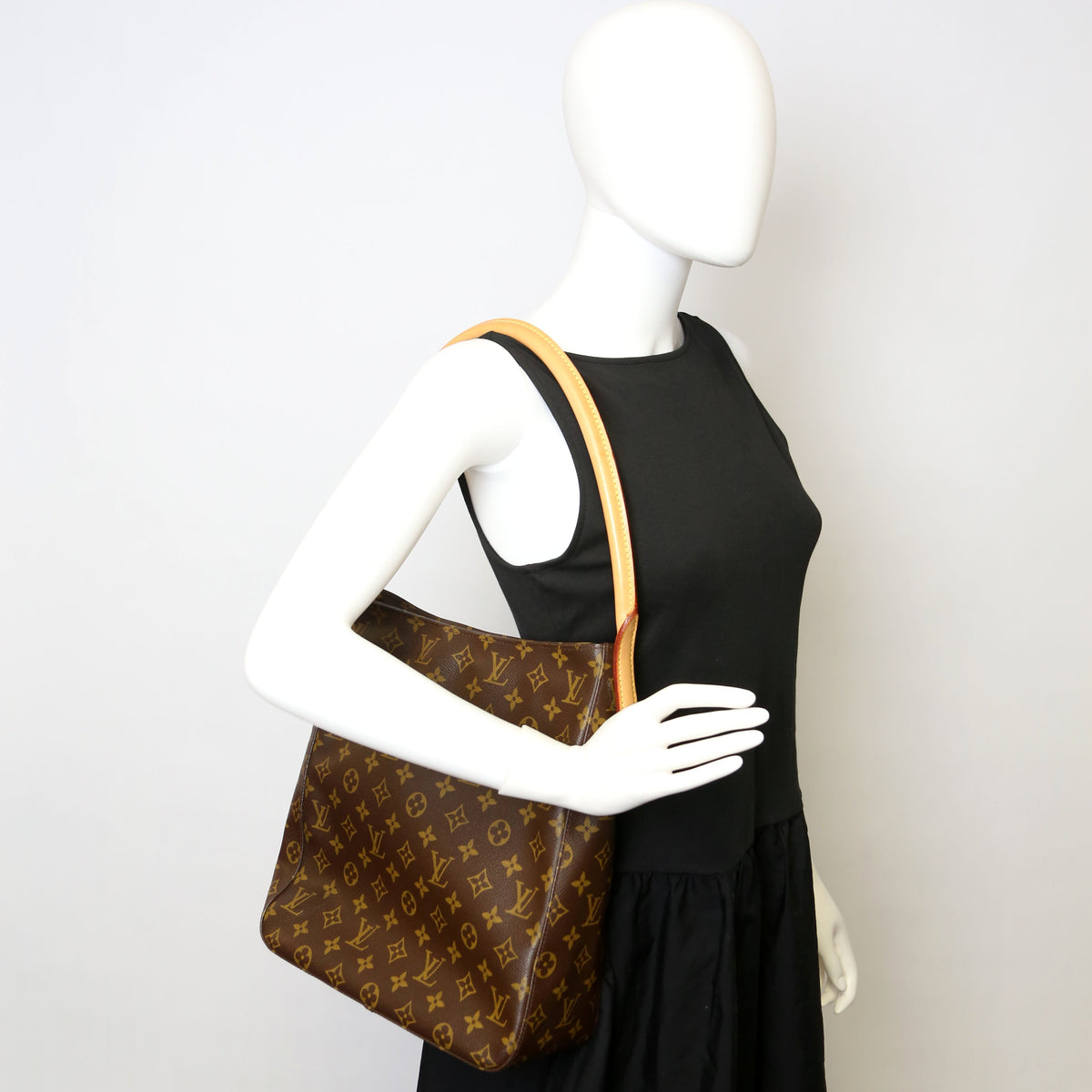 Louis-Vuitton Looping GM Monogram