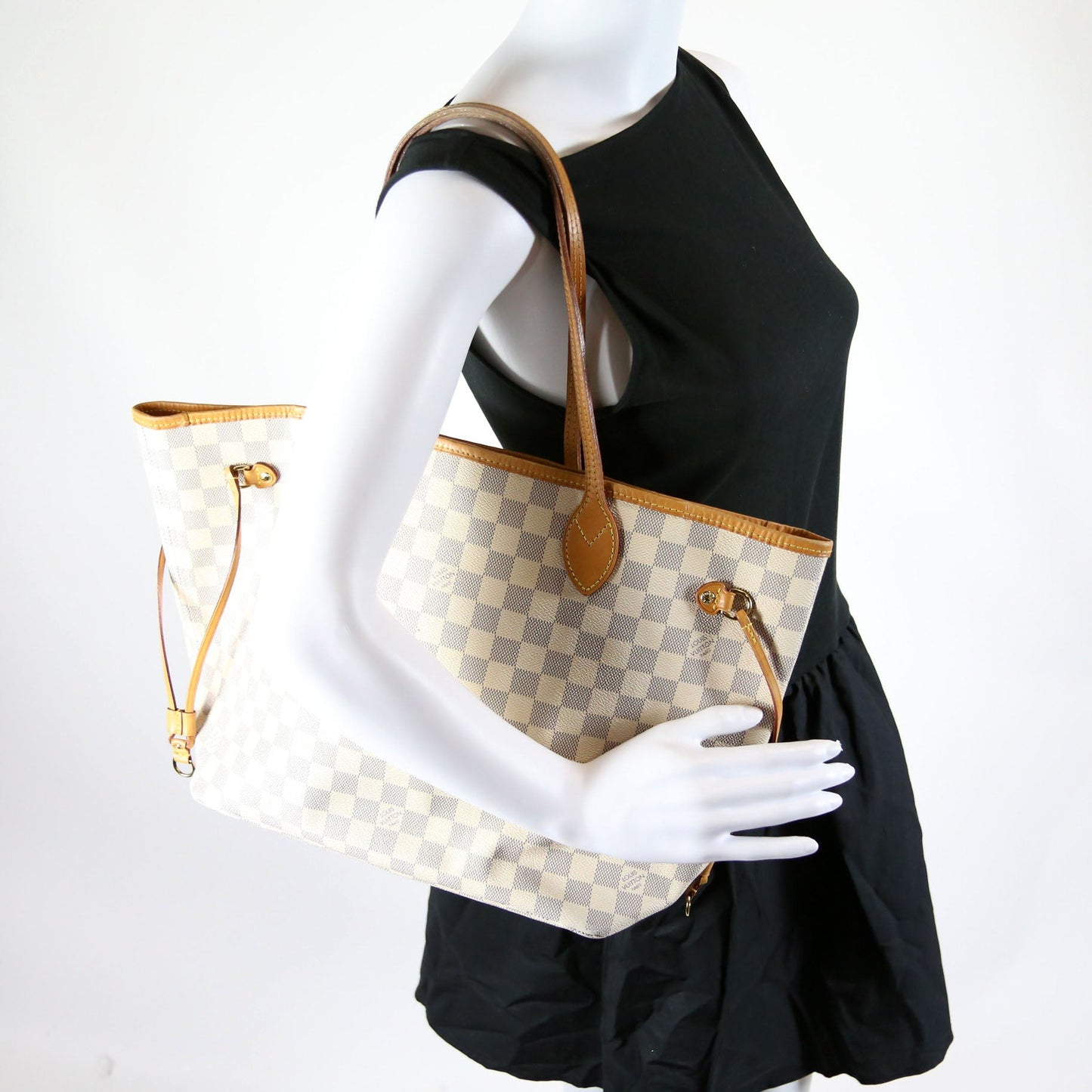 Louis-Vuitton Neverfull MM Damier Azur Blue