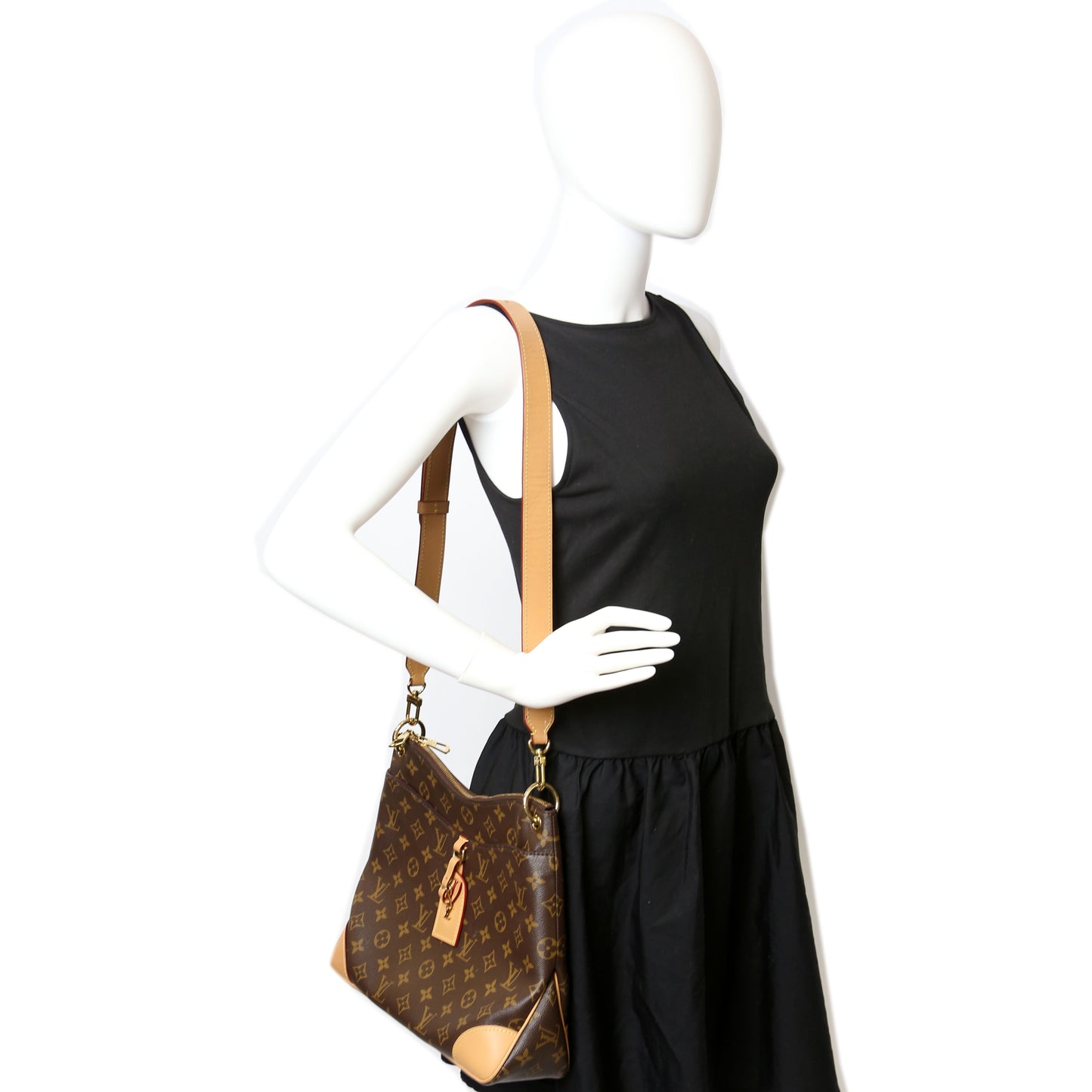 Louis-Vuitton Odeon MM Monogram New Model