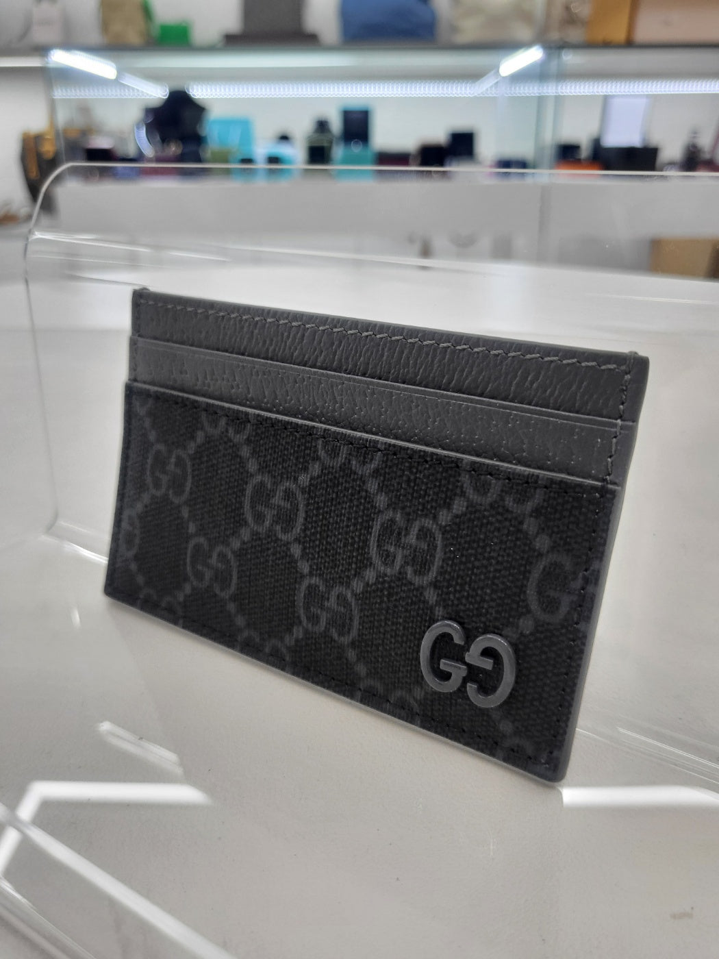 Gucci GG Supreme Coated Canvas Pebble Grain Card Holder 768248 140894711