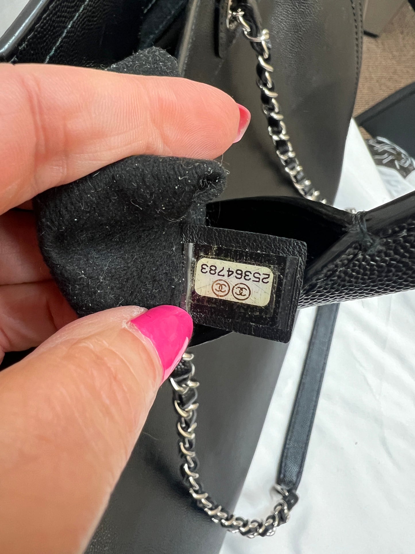 Tote Luxury Designer By Chanel Size: Large