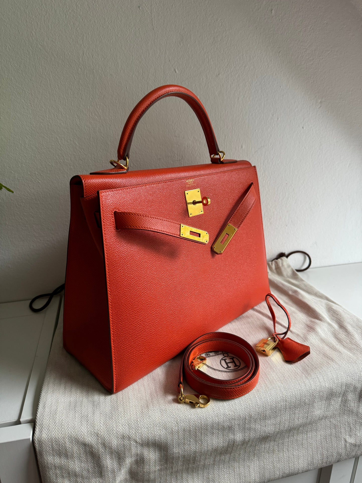 Hermes Orange Kelly 32 Sellier Bag in Epsom Leather with Gold Hardware