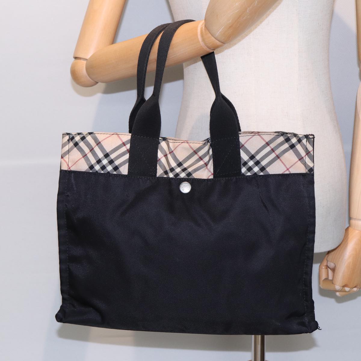 BURBERRY Nova Check Handbag