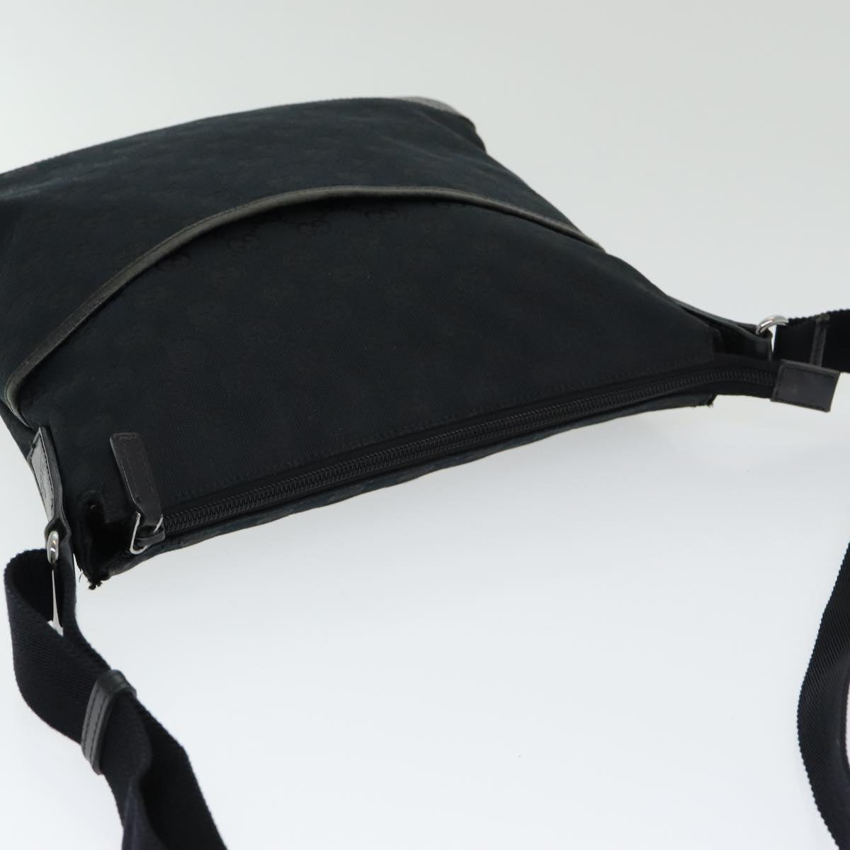 GUCCI GG canvas Shoulder Bag