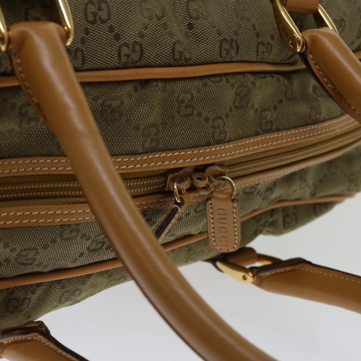 Gucci Gg Canvas Khaki Canvas Travel Bag