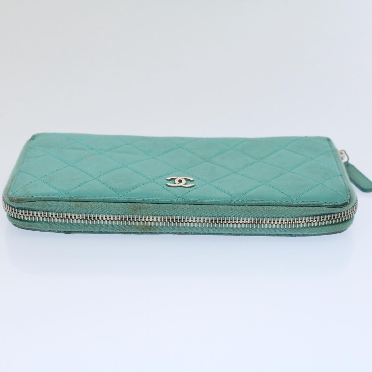 CHANEL Matelasse Wallet