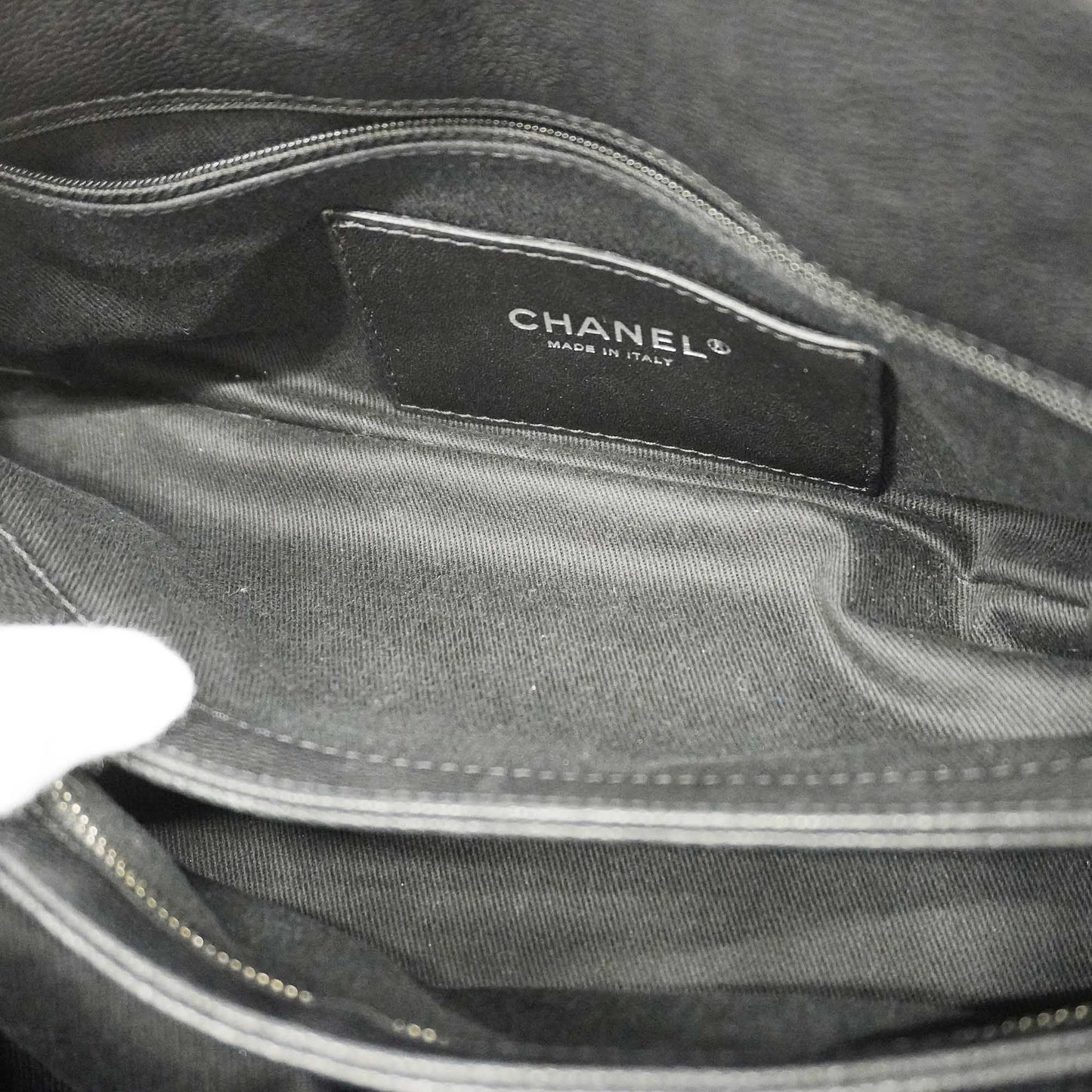 CHANEL Matelasse Chain Shoulder Women's Caviar Leather Shoulder Bag Black