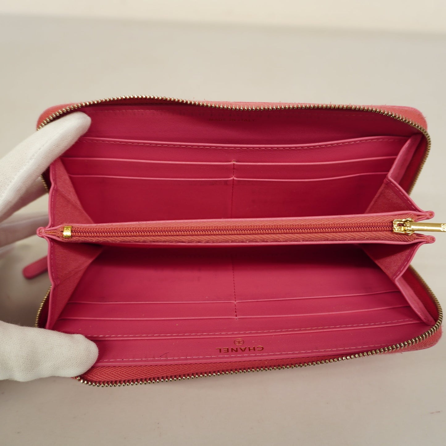 ChanelAuth Matelasse Gold Hardware Women's Caviar Leather Long Wallet Pink