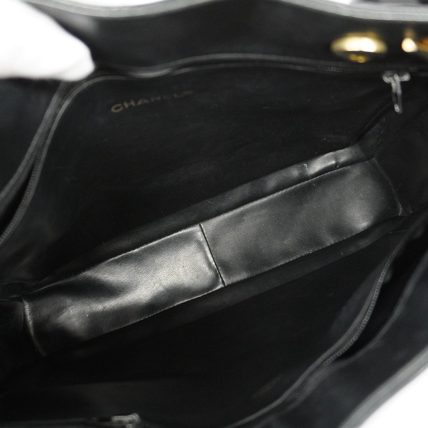 ChanelAuth Matelasse Chain Shoulder Women's Leather Shoulder Bag Black