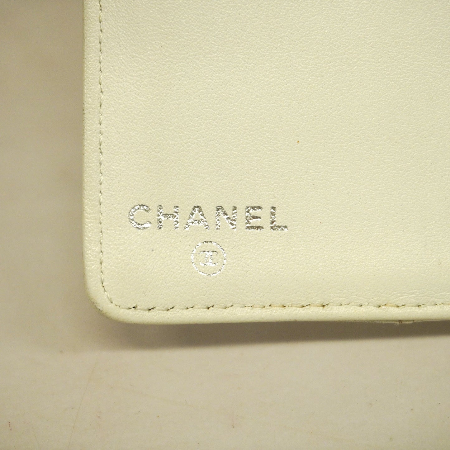 ChanelAuth Matelasse Long Wallet Silver Metal Fittings Women's Lambskin Wallet