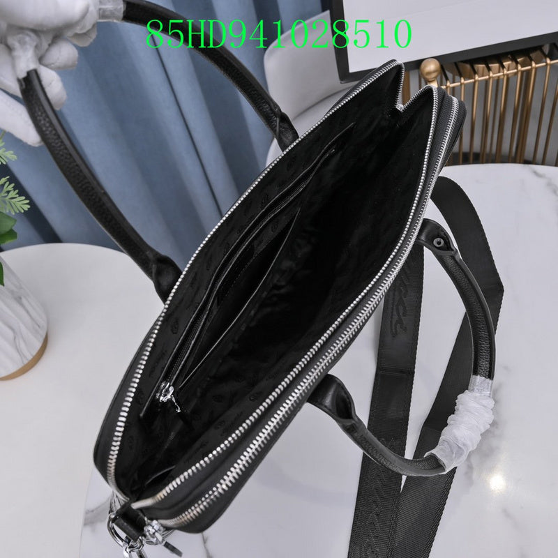 Gucci Bags - The Tote 940