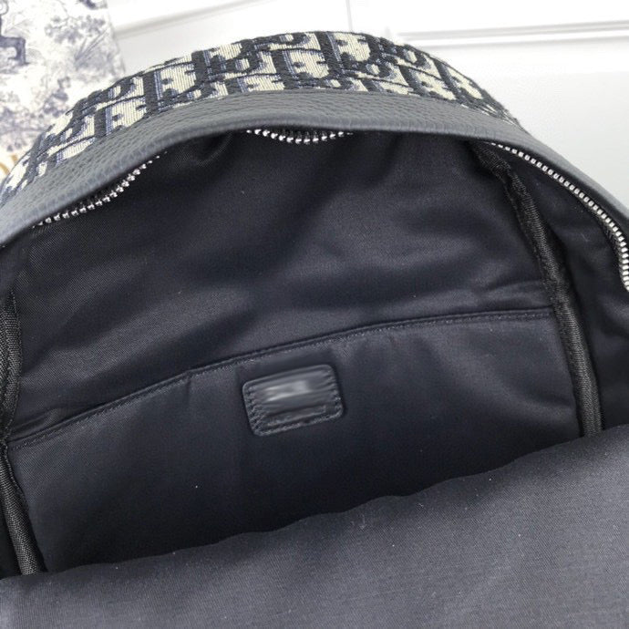 DR144 S:11x5.5x15inch L:11.8x5.9x16.5inch