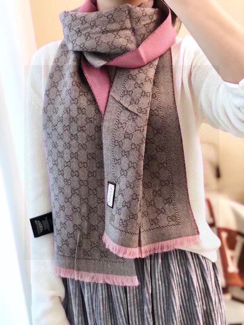 CLTH227 Wool 23x180cm