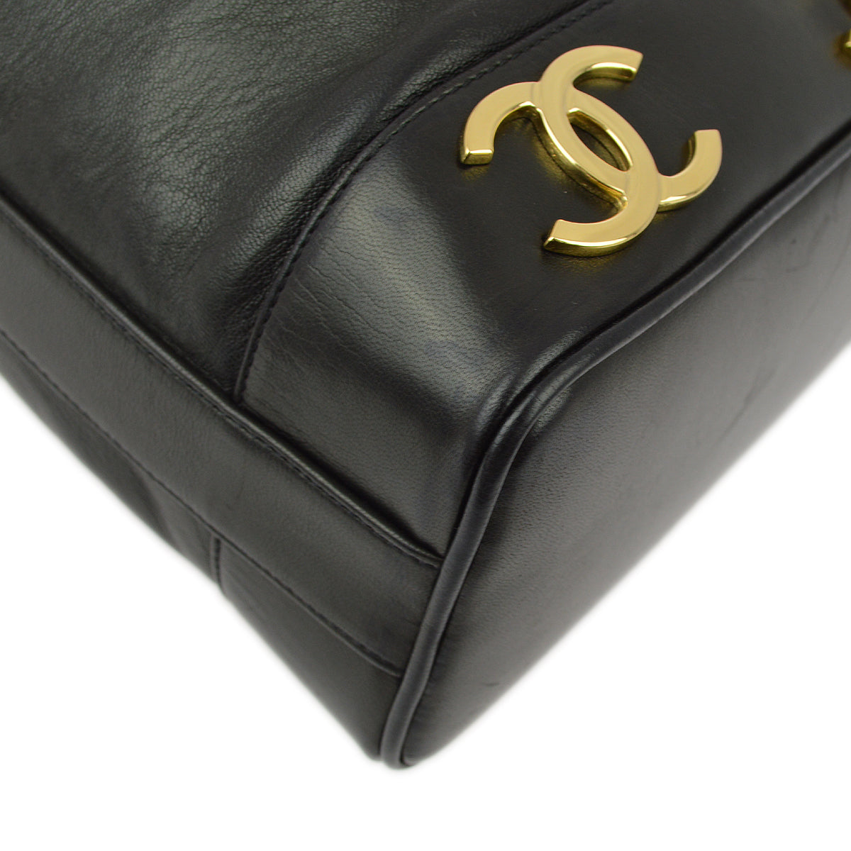 Chanel 1991-1994 Black Lambskin Triple CC Bucket Shoulder Bag