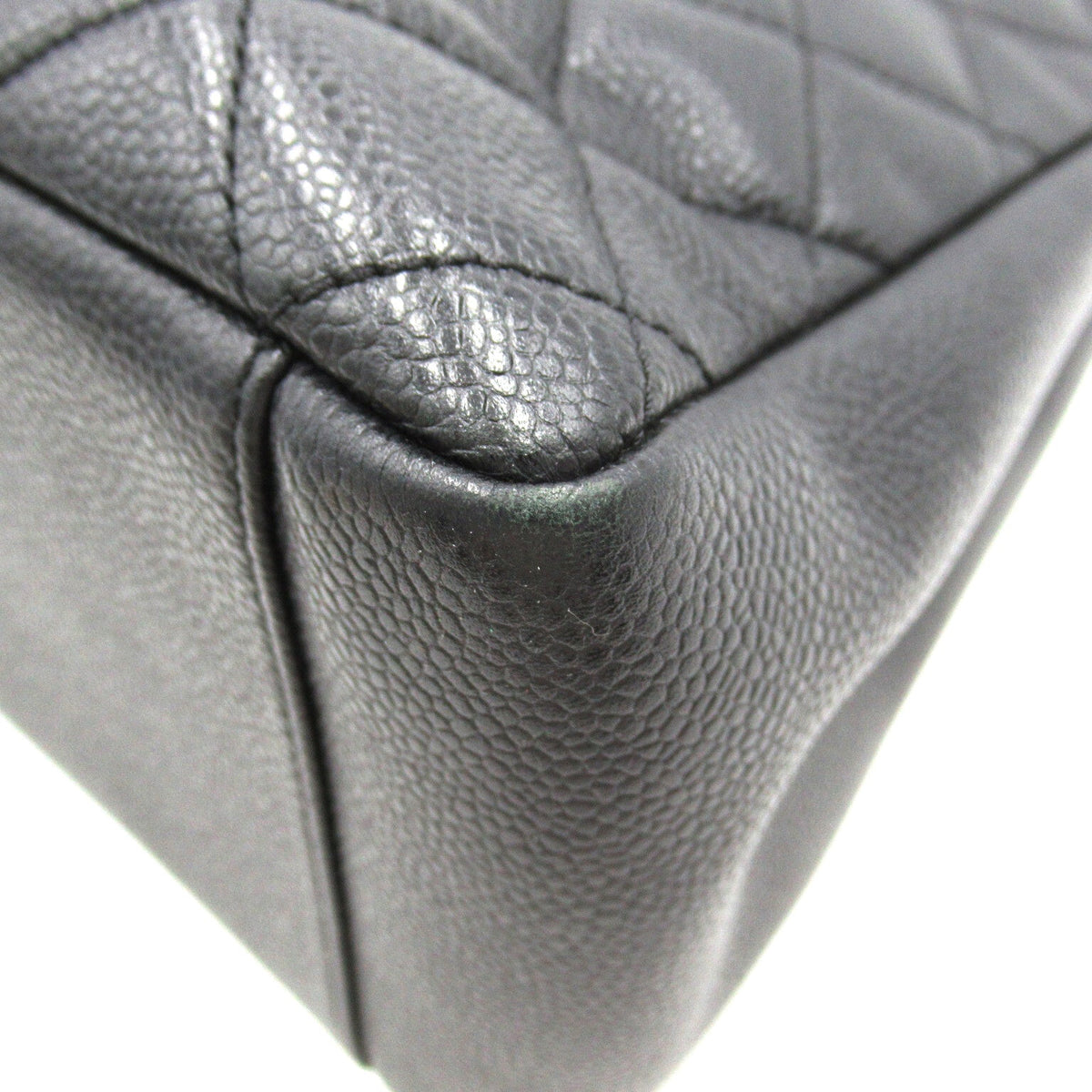 Chanel Caviar GST Leather Tote Bag A50995 in Good condition