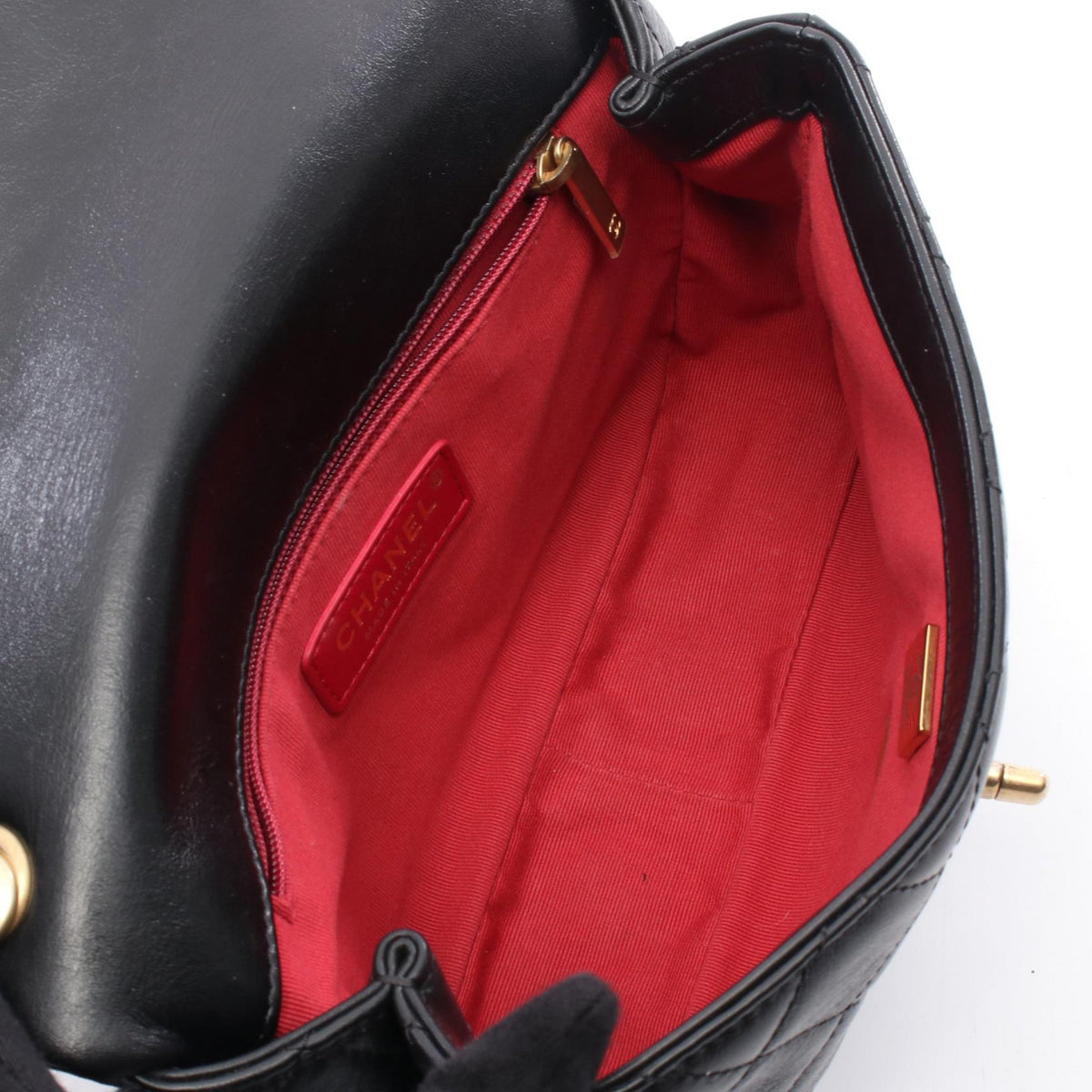 Chanel Matelasse Leather Shoulder Bag