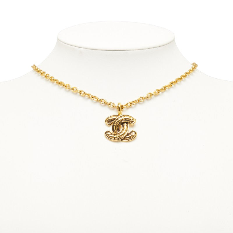 Chanel CC Matelasse Pendant Necklace Metal Necklace in Good condition