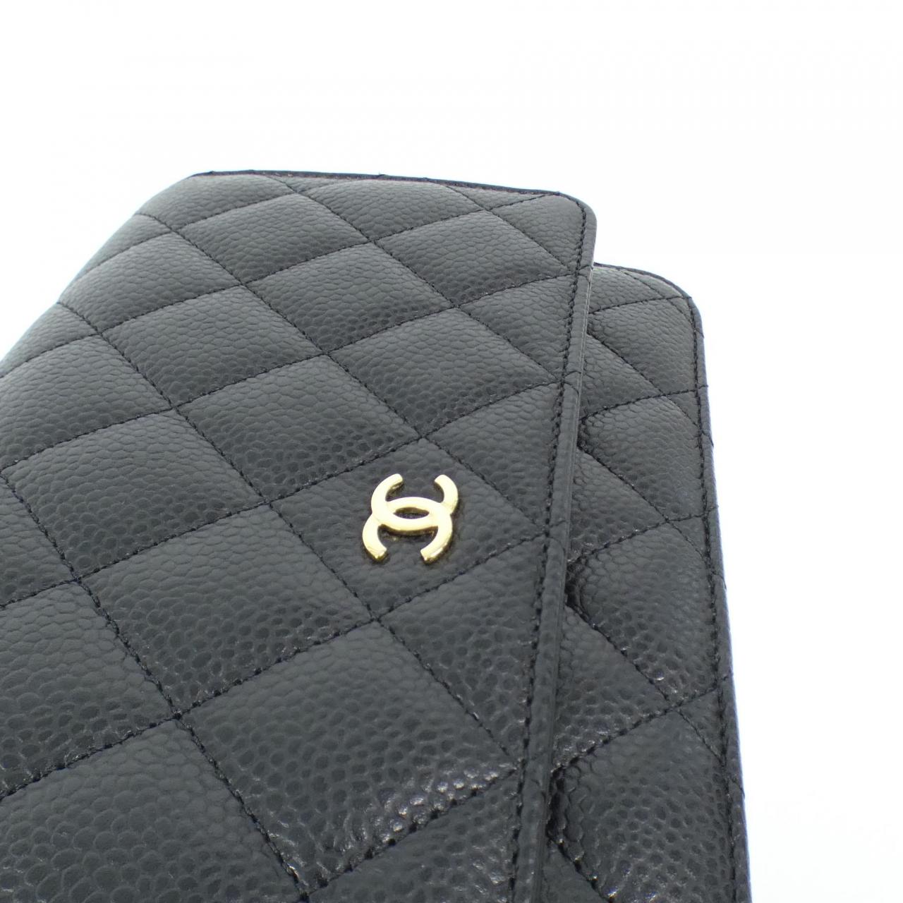 Chanel Timeless Classic Line Caviar Skin Chain Wallet