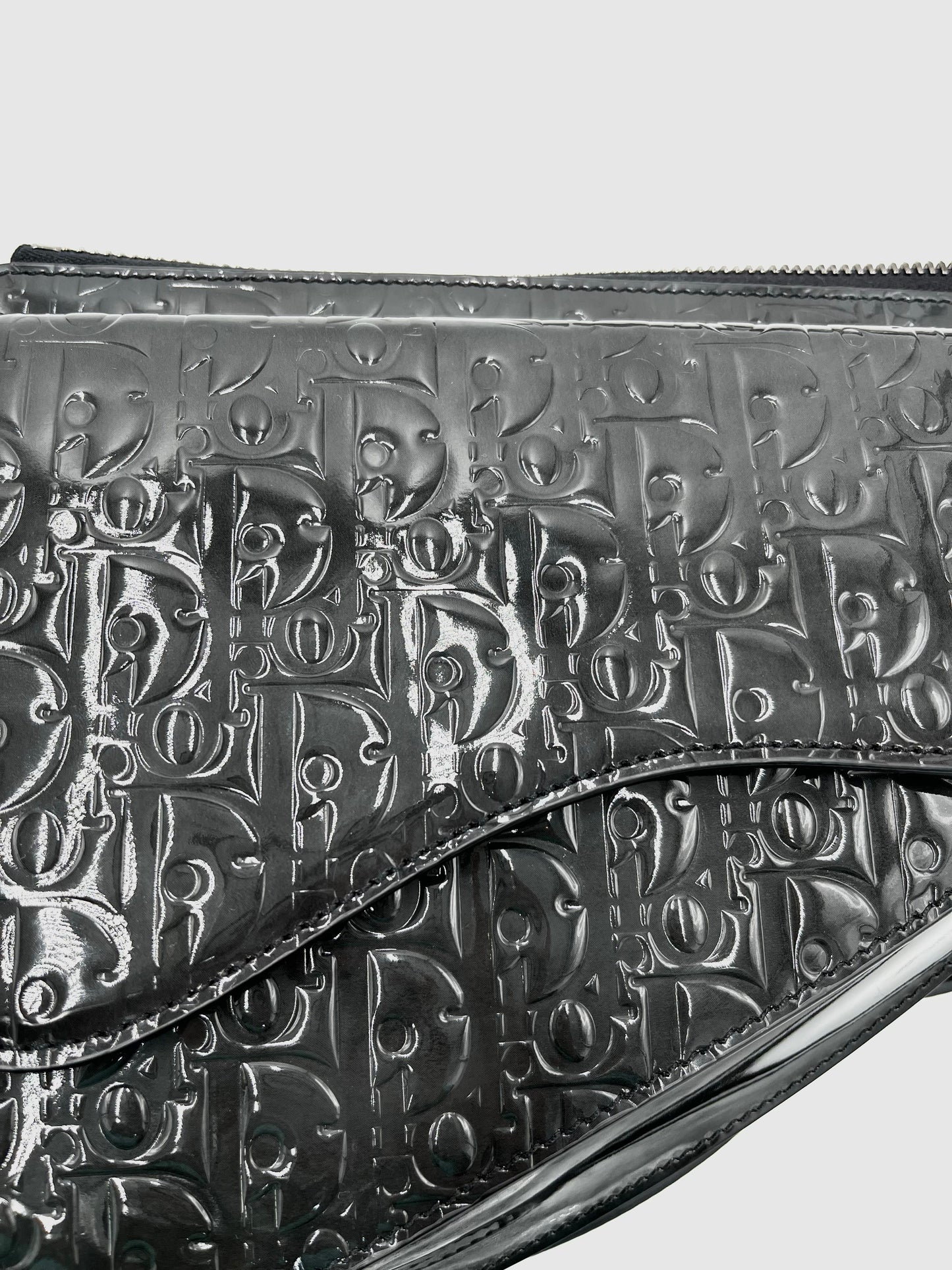 Christian Dior Saddle Boxy Pouch Crossbody Bag Oblique Embossed Calfskin Purple Leather Crossbody Bag Bag ()