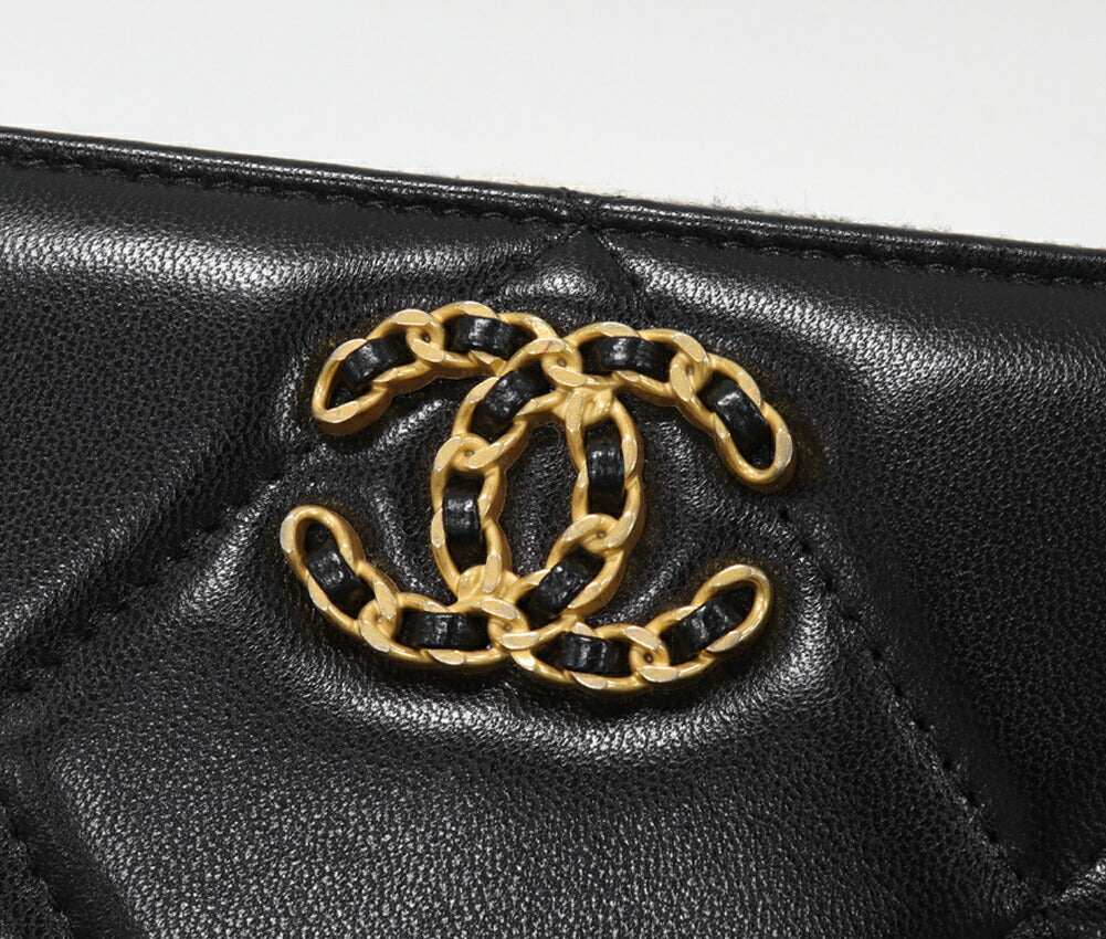 Chanel Lambskin CHANEL 19 Zip Long Wallet AP0948