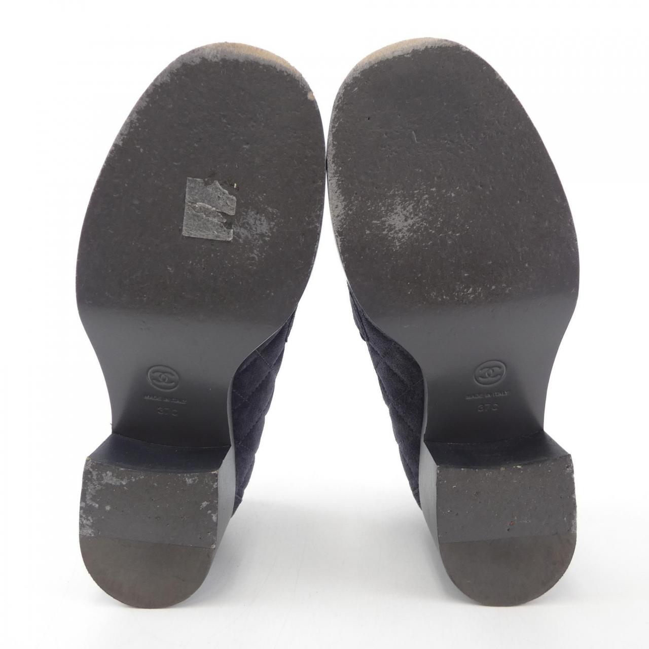 Chanel G39697B14700 Suede Calfskin Metal Shoes