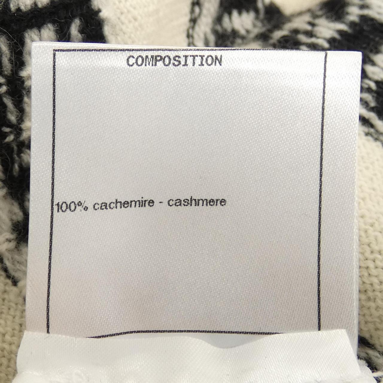 Chanel P56112K07327 100% Cashmere Knit