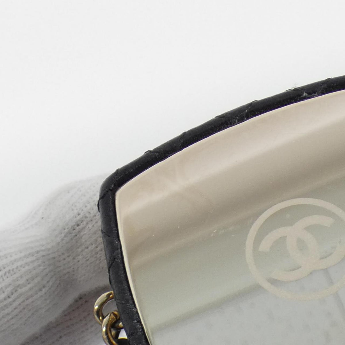 Chanel AP2425 Lambskin Chain Clutch