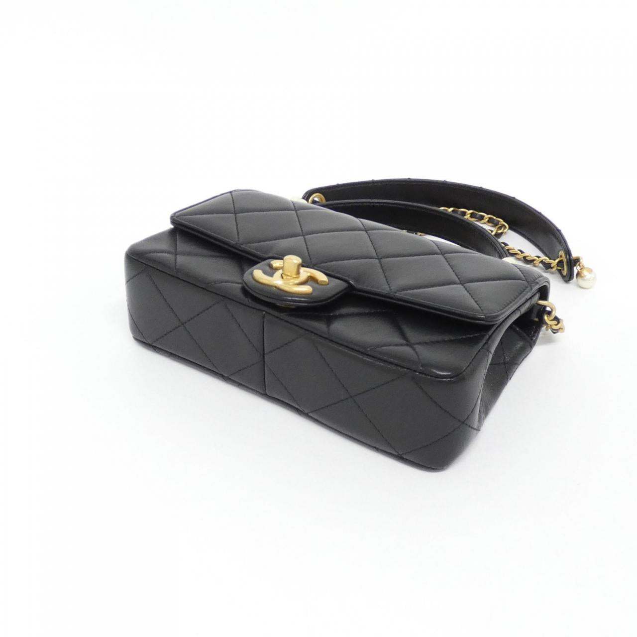 Chanel AS5399 Lambskin Shoulder Bag